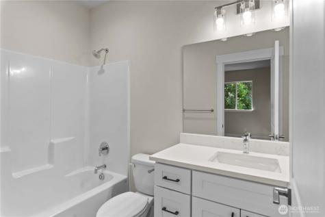 1030 Finch Lane Wenatchee WA 98801