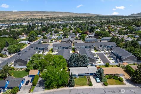 1030 Finch Lane Wenatchee WA 98801