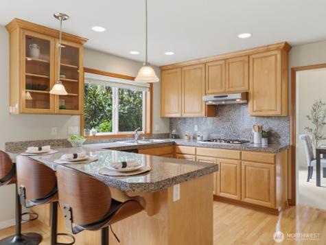 3501 166 Street SW Lynnwood WA 98037
