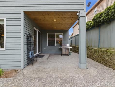 3501 166 Street SW Lynnwood WA 98037