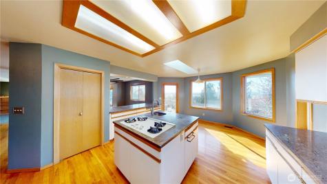17290 Soundview Road Mount Vernon WA 98274