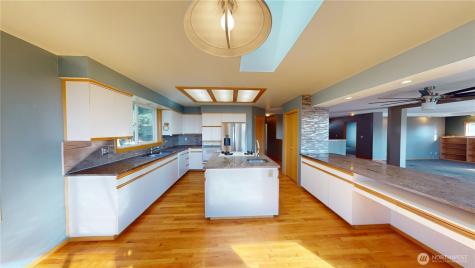 17290 Soundview Road Mount Vernon WA 98274