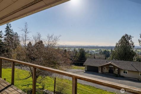 17290 Soundview Road Mount Vernon WA 98274