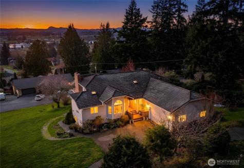 17290 Soundview Road Mount Vernon WA 98274