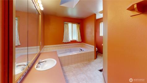 17290 Soundview Road Mount Vernon WA 98274