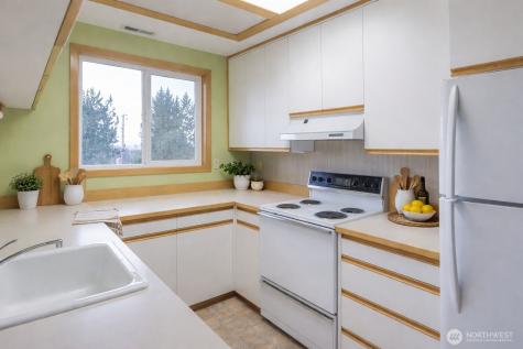 17290 Soundview Road Mount Vernon WA 98274