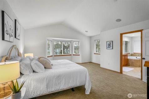 15314 Sunset Road Bothell WA 98012