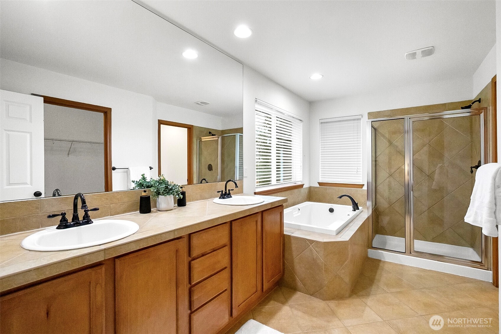 15314 Sunset Road Bothell WA 98012