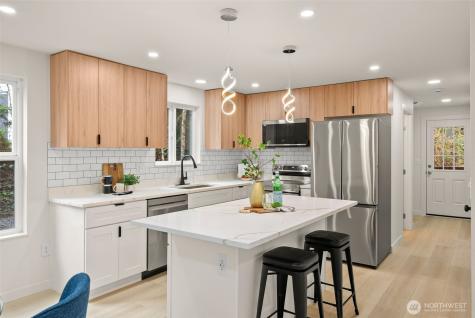 7605 NE Hidden Cove Road Bainbridge Island WA 98110