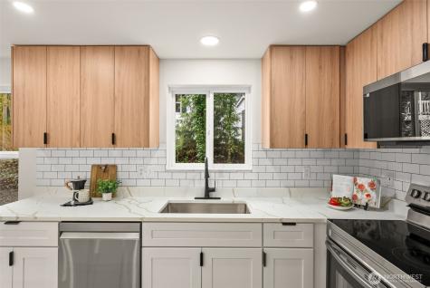 7605 NE Hidden Cove Road Bainbridge Island WA 98110