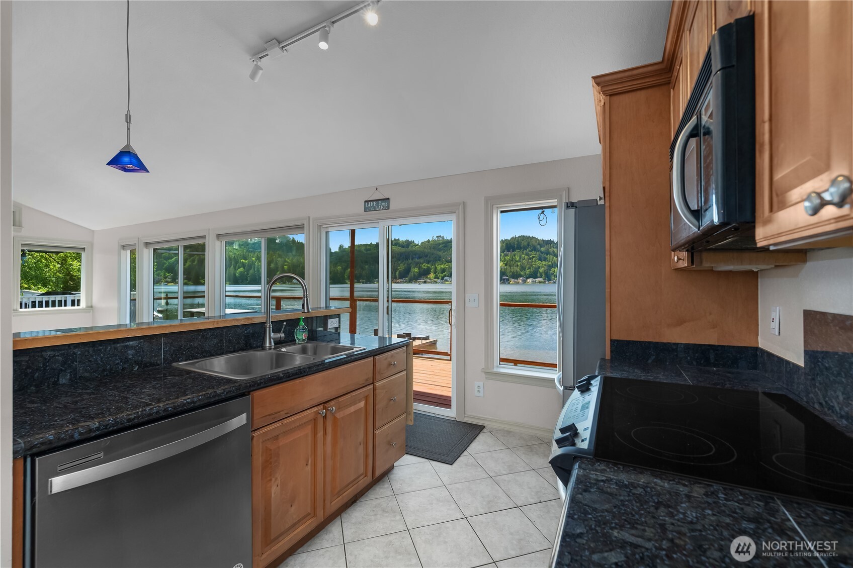 2103 Summit Lake Shore Road NW Olympia WA 98502