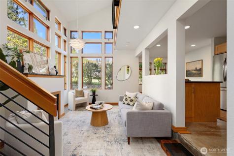 124 Jacolet Lane NW Bainbridge Island WA 98110