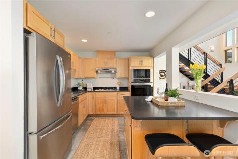 124 Jacolet Lane NW Bainbridge Island WA 98110