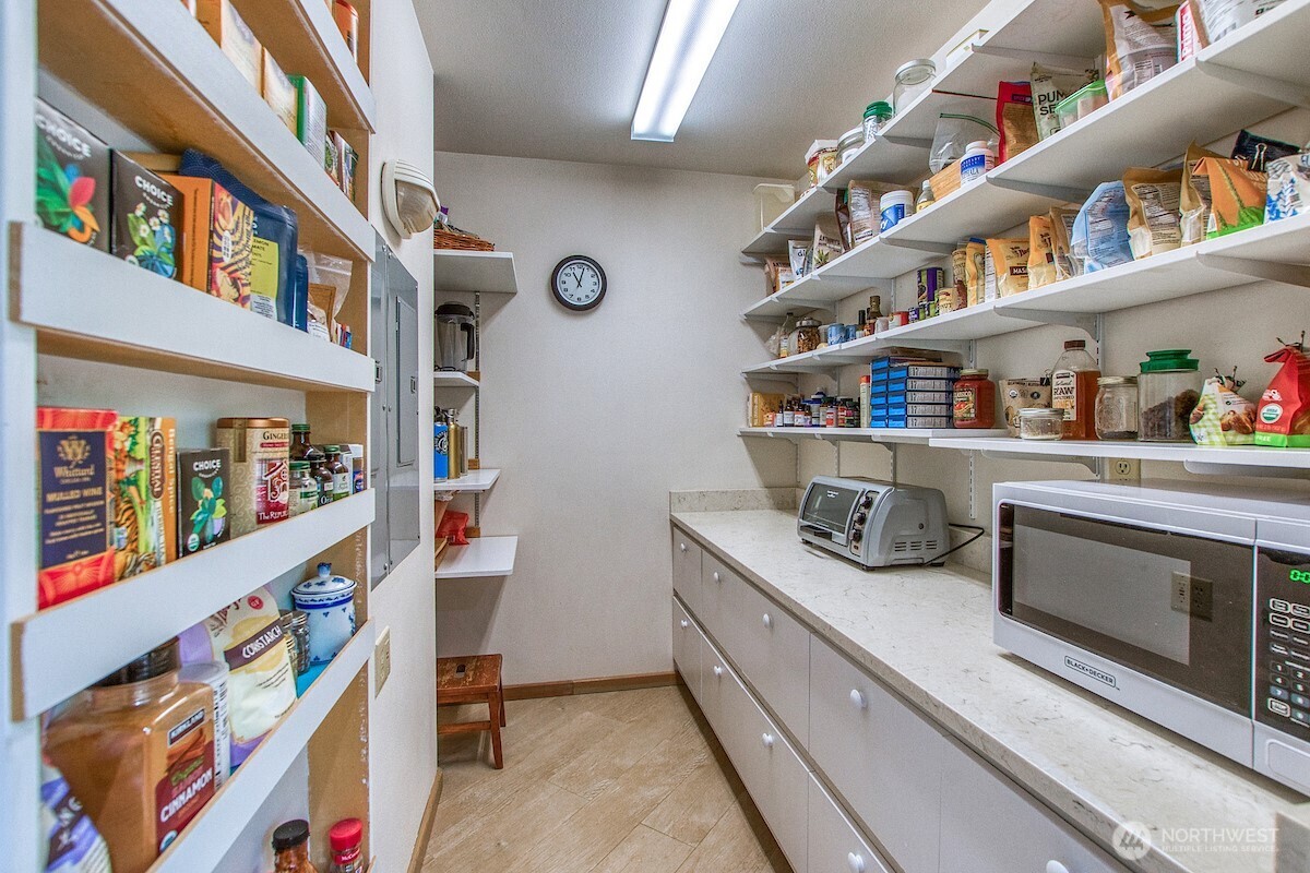 569 Island Drive Friday Harbor WA 98250