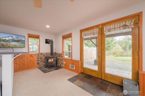1577 Silver Fir Drive Camano Island WA 98282