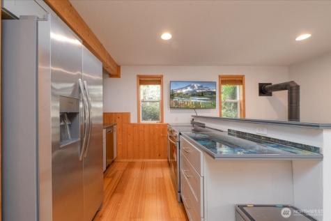 1577 Silver Fir Drive Camano Island WA 98282