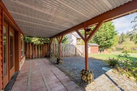 1577 Silver Fir Drive Camano Island WA 98282