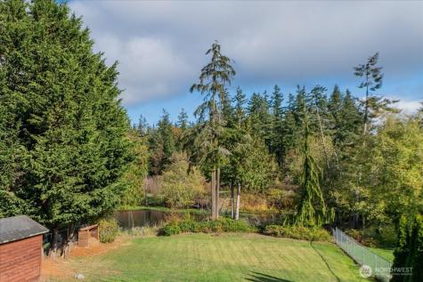 1577 Silver Fir Drive Camano Island WA 98282