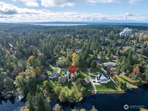 1577 Silver Fir Drive Camano Island WA 98282