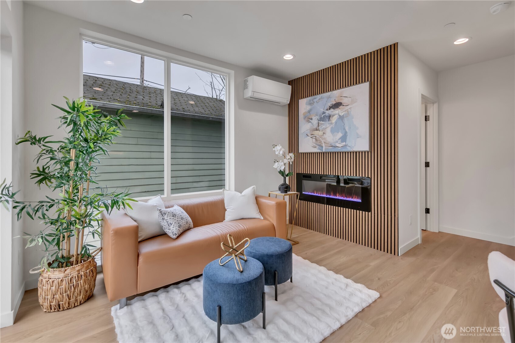 4404 S Othello Street Seattle WA 98118