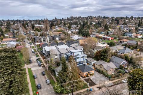 4404 S Othello Street Seattle WA 98118