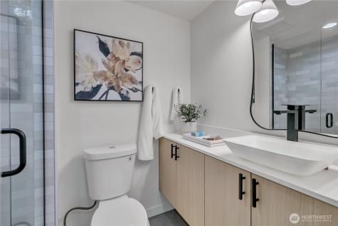4404 S Othello Street Seattle WA 98118