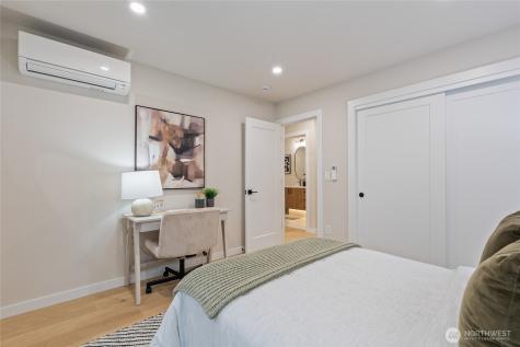 12426 NE 90th Street Kirkland WA 98033