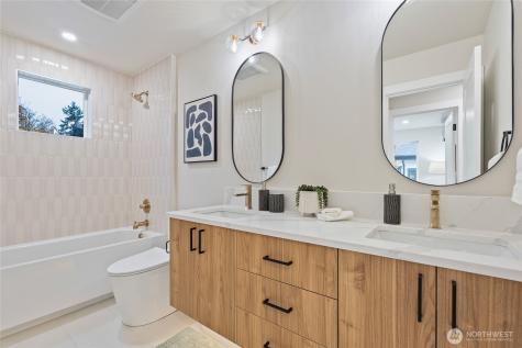 12426 NE 90th Street Kirkland WA 98033