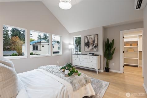 12426 NE 90th Street Kirkland WA 98033