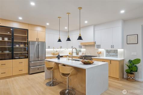 12426 NE 90th Street Kirkland WA 98033