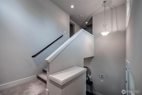 5231 NE 6th Street Renton WA 98059