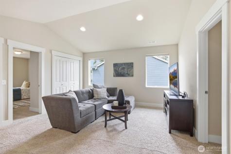 5231 NE 6th Street Renton WA 98059