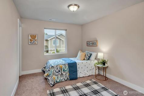 5231 NE 6th Street Renton WA 98059