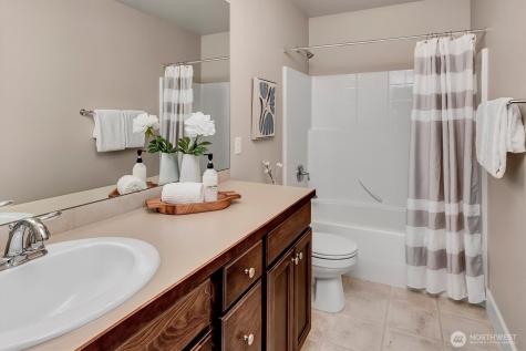 5231 NE 6th Street Renton WA 98059
