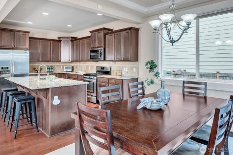 5231 NE 6th Street Renton WA 98059