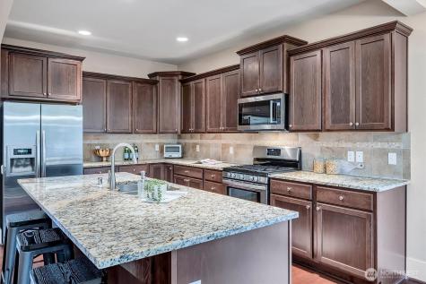 5231 NE 6th Street Renton WA 98059