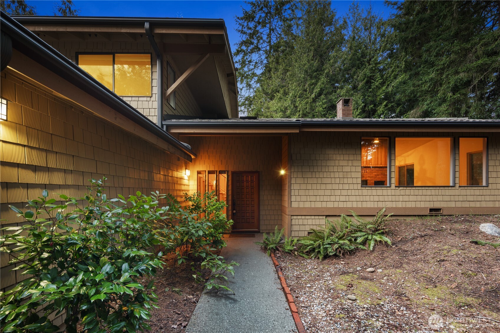 19306 SE 277th Street Kent WA 98042