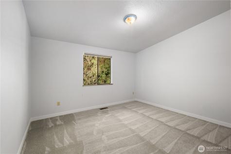 19306 SE 277th Street Kent WA 98042