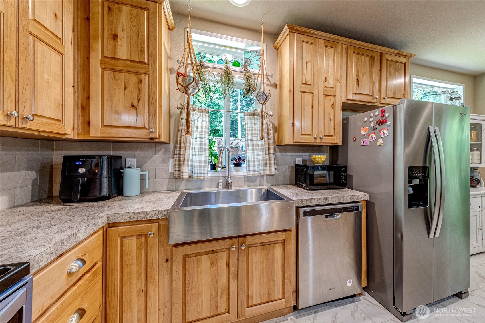 51 Sunflower Road Beaver WA 98305