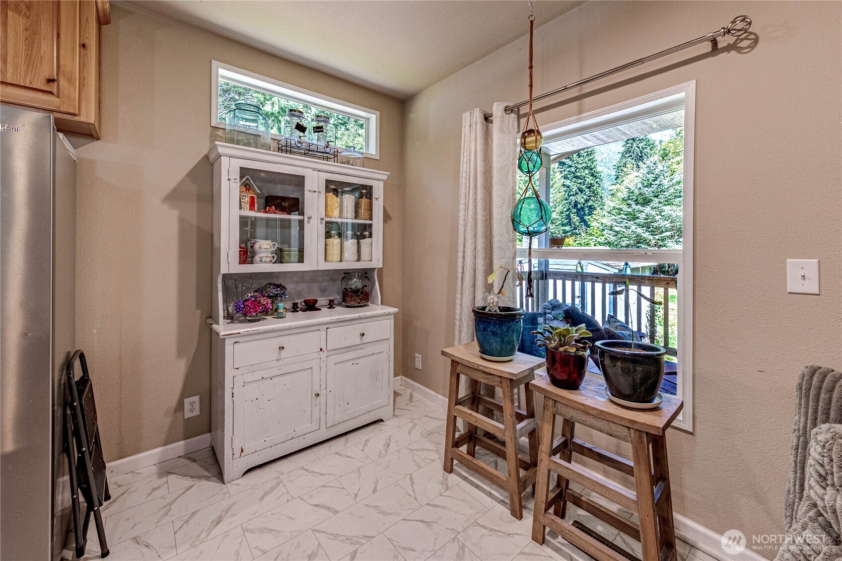 51 Sunflower Road Beaver WA 98305