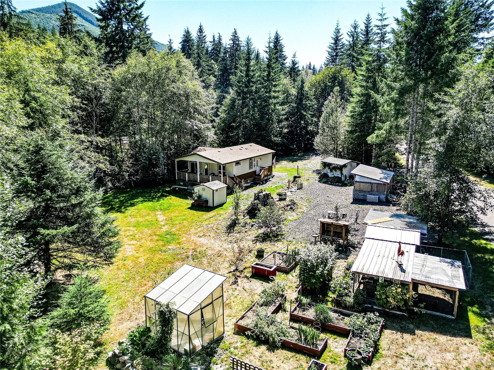 51 Sunflower Road Beaver WA 98305