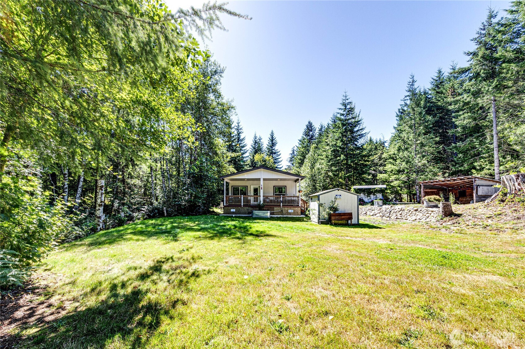51 Sunflower Road Beaver WA 98305