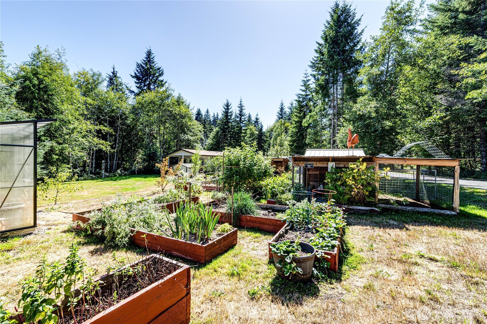 51 Sunflower Road Beaver WA 98305