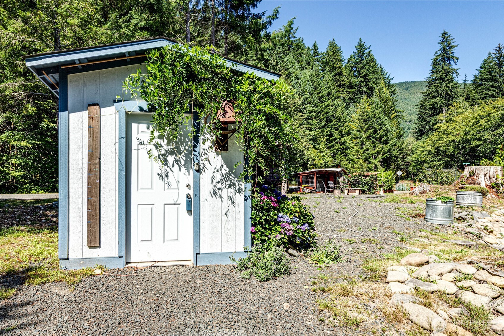 51 Sunflower Road Beaver WA 98305