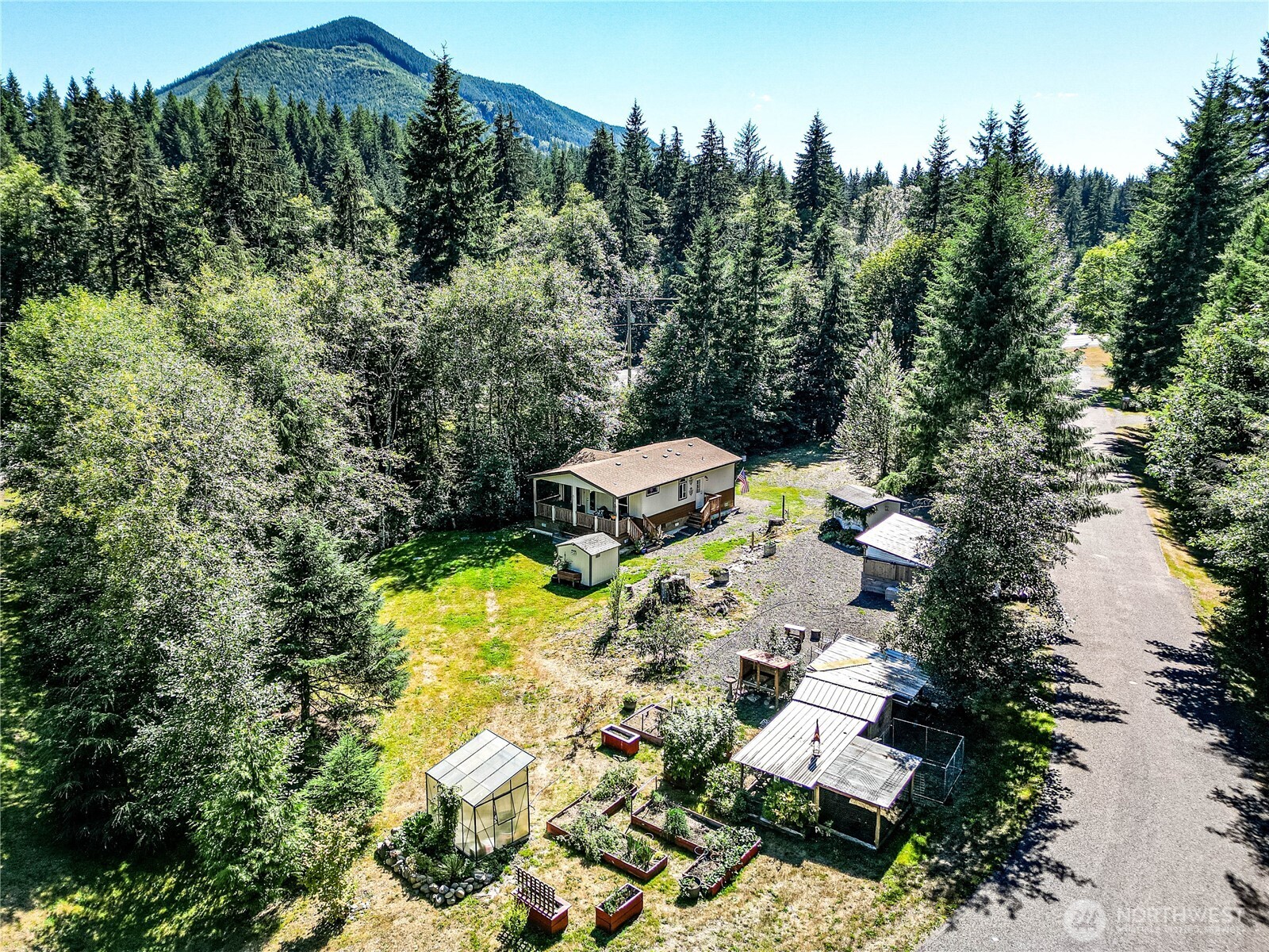 51 Sunflower Road Beaver WA 98305
