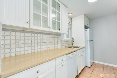 31327 12th Place S Federal Way WA 98003