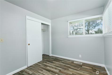 31327 12th Place S Federal Way WA 98003