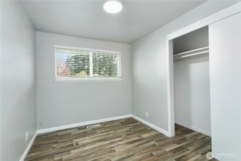 31327 12th Place S Federal Way WA 98003