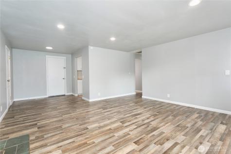 31327 12th Place S Federal Way WA 98003