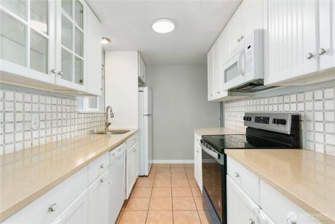 31327 12th Place S Federal Way WA 98003